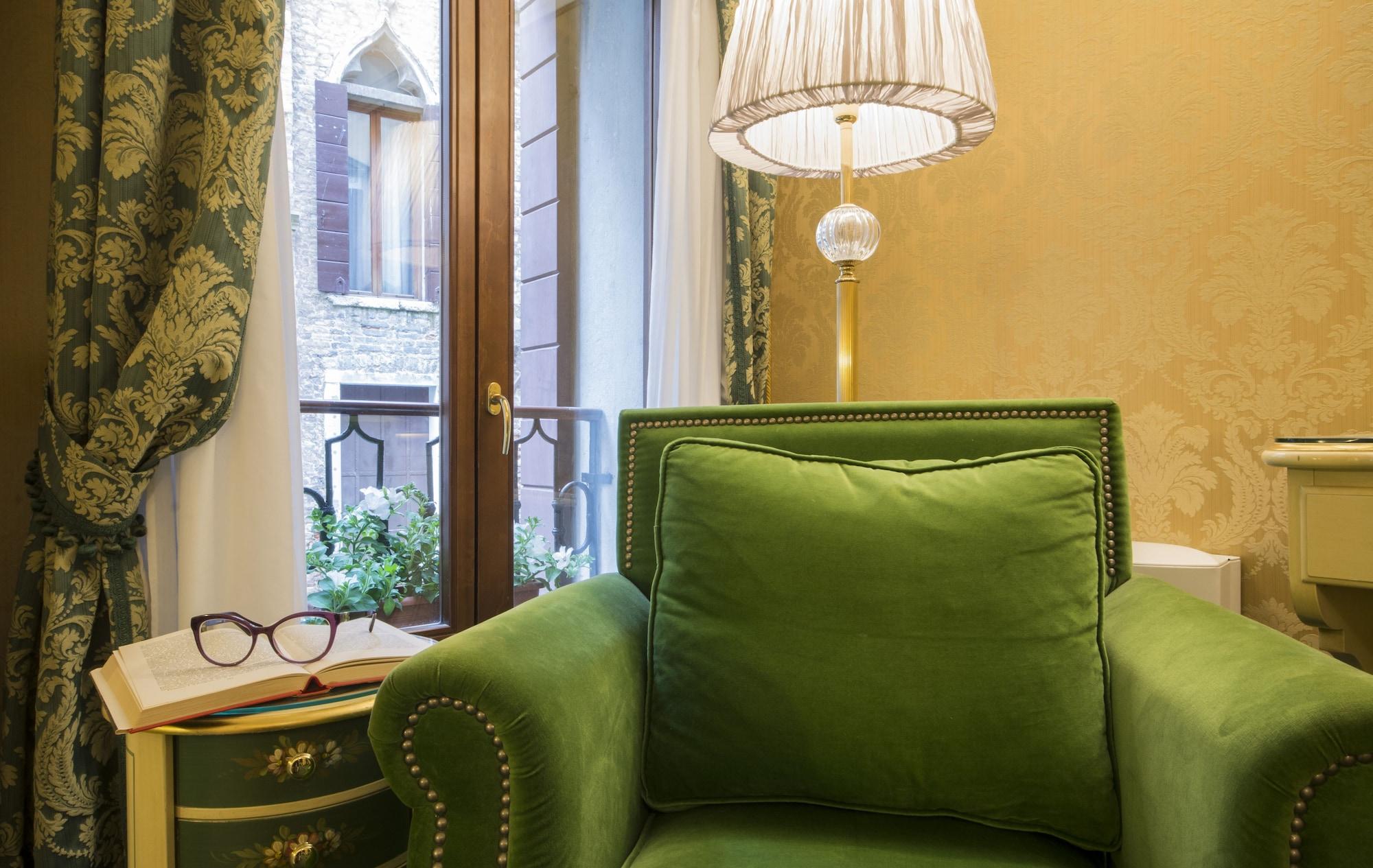 Hotel Becher Venecia Exterior foto