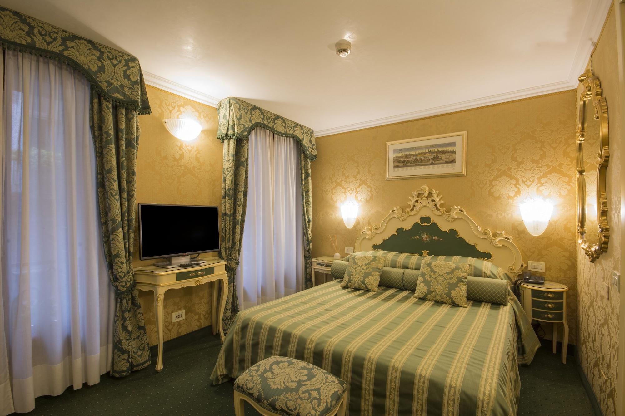 Hotel Becher Venecia Exterior foto