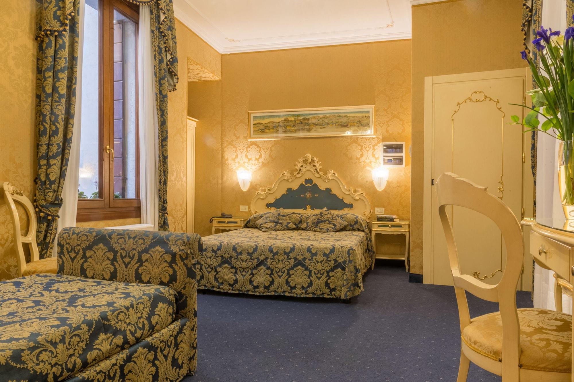 Hotel Becher Venecia Exterior foto