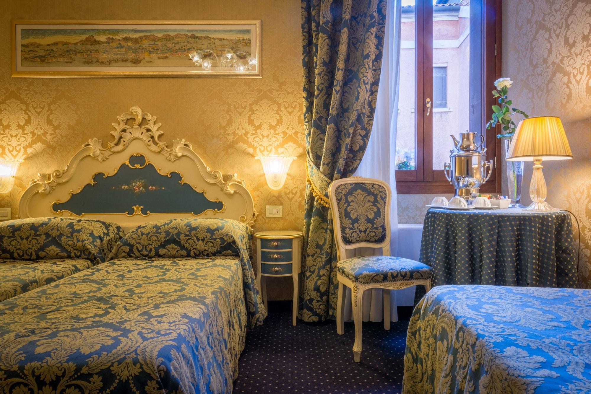 Hotel Becher Venecia Exterior foto