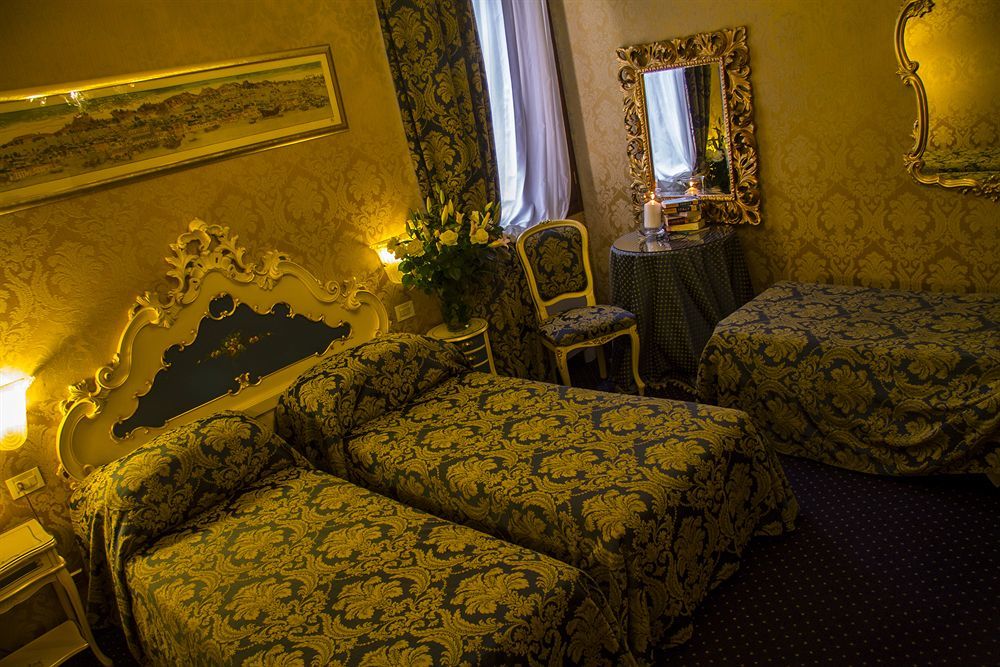 Hotel Becher Venecia Exterior foto
