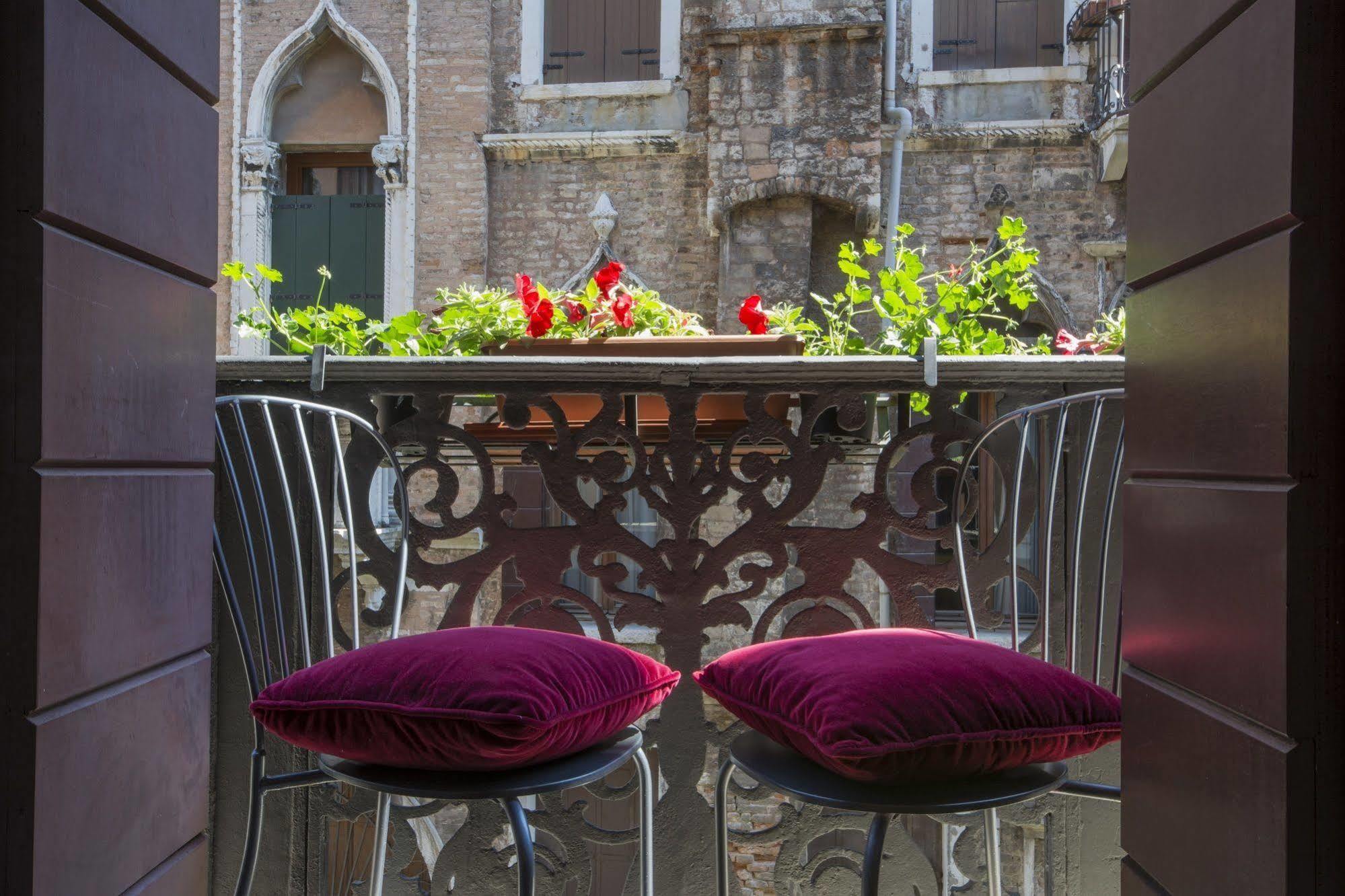 Hotel Becher Venecia Exterior foto