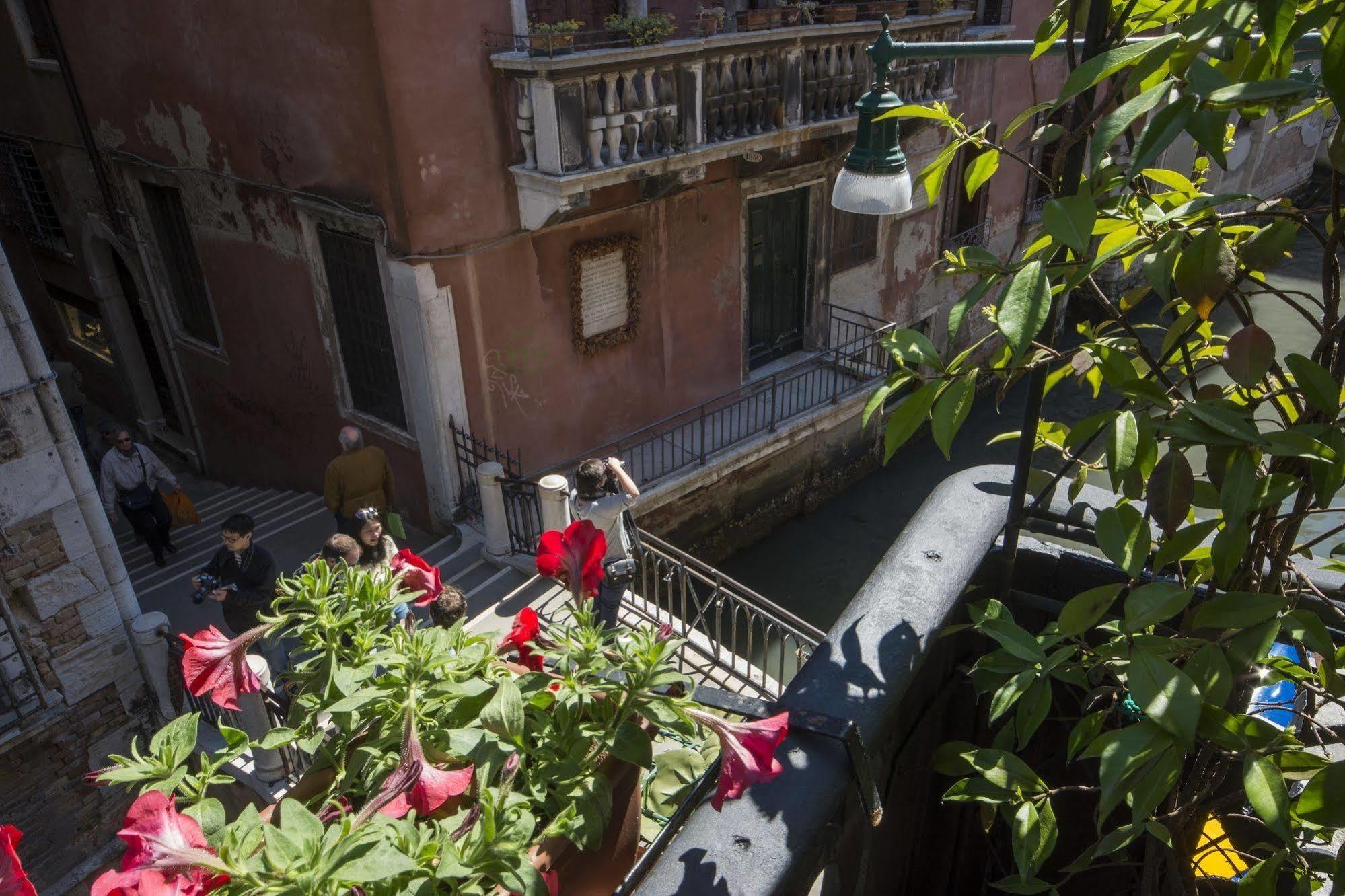 Hotel Becher Venecia Exterior foto