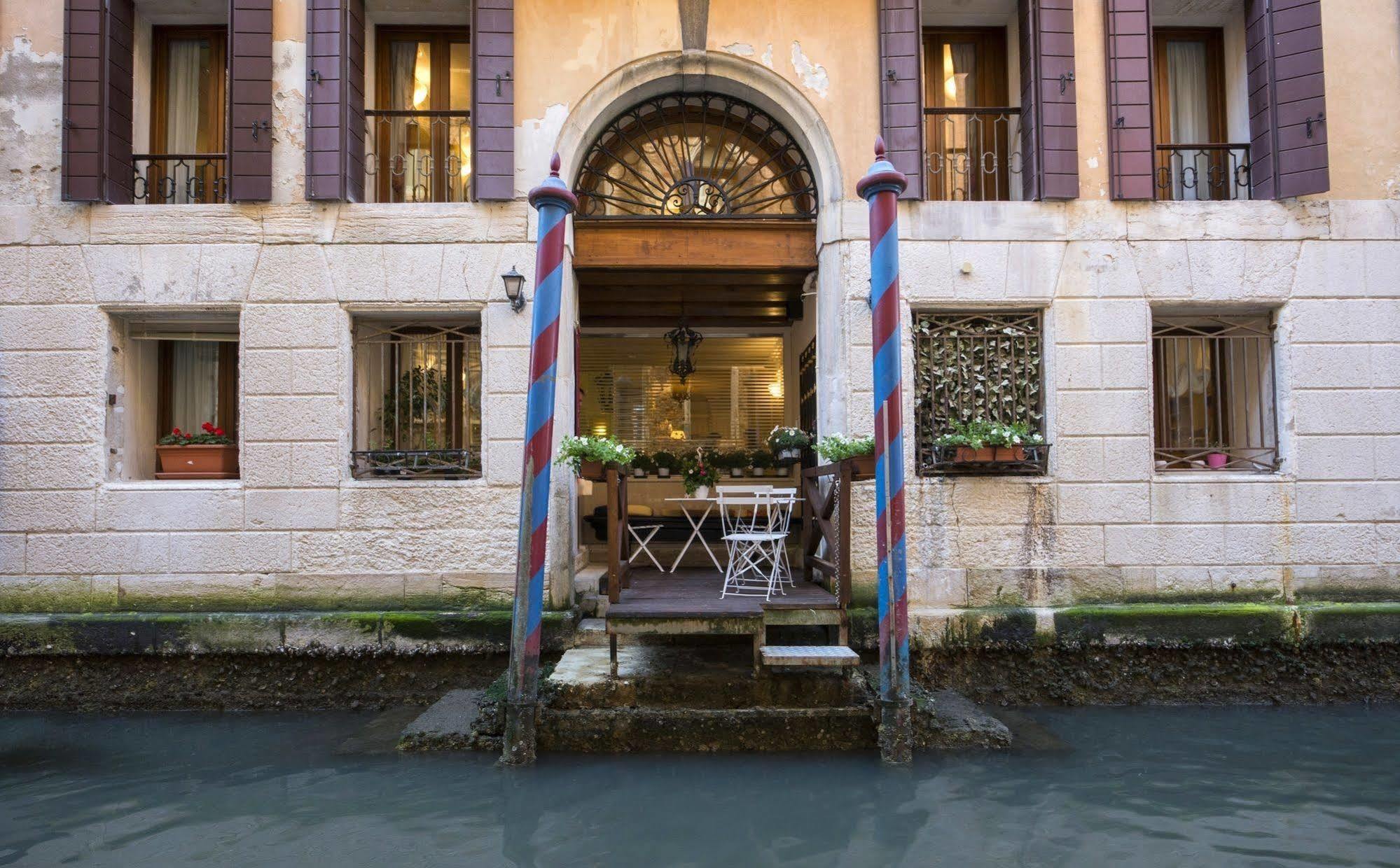 Hotel Becher Venecia Exterior foto